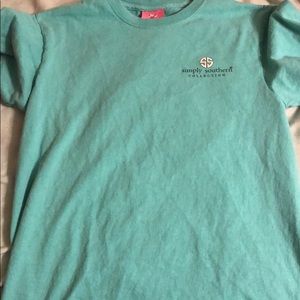 Super cute small Simply Southern deer tee